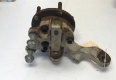 05-06 GTO Right Front Knuckle 92173659